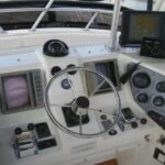 luhrs boat console