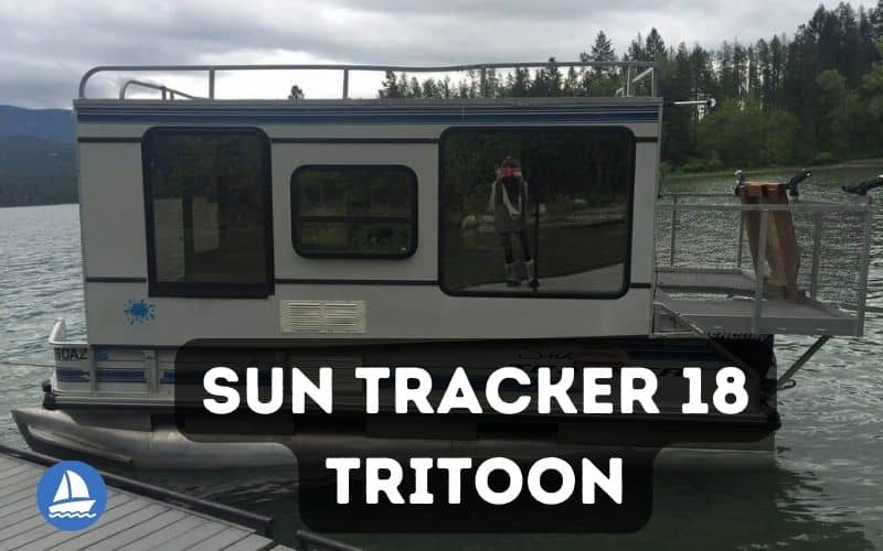 Sun Tracker 18 Tritoon