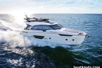 Greenline Unveils Hybrid Flybridge Yacht with Electric Drive