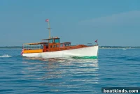 Salem Hosts 36th Antique and Classic Boat Festival