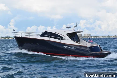 Chris-Craft Commander 42