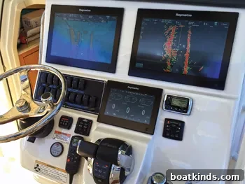Raymarine Quantum radar radome