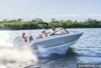 Boston Whaler 210 Vantage Review: New 21-Foot Center Console