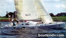 Madrigal canoe-stern sloop