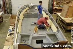 Fly Fisher 22: Developers' Hard Work Pays Off 2 Fly Fisher 22 saltwater center console