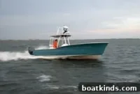 Carolina-Built 28-Foot Boat: Design, Specs and Features