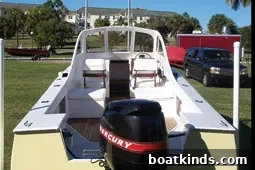 Whiticar 21 helm and deck