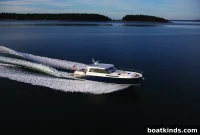 Boston Boatworks 52 Offshore Express Cruiser Review