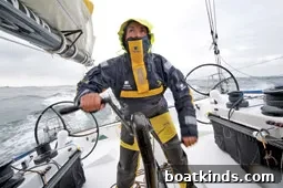 British Sailor Breaks Historic Sailing Record 2 Dee Caffari sailing