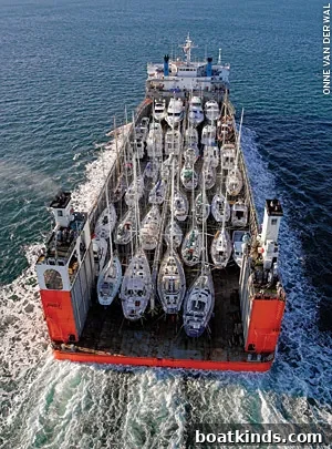 Dockwise carrier under way with secured yachts
