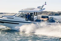 Nimbus T11 Spotlight at Newport International Boat Show