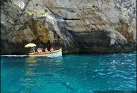 10 Scenic Boat Trips Around the World