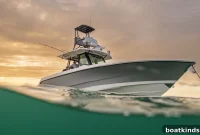 Boston Whaler Unveils New 360 Outrage Center Console