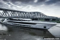 Superyacht Threads Bridge with Inches to Spare
