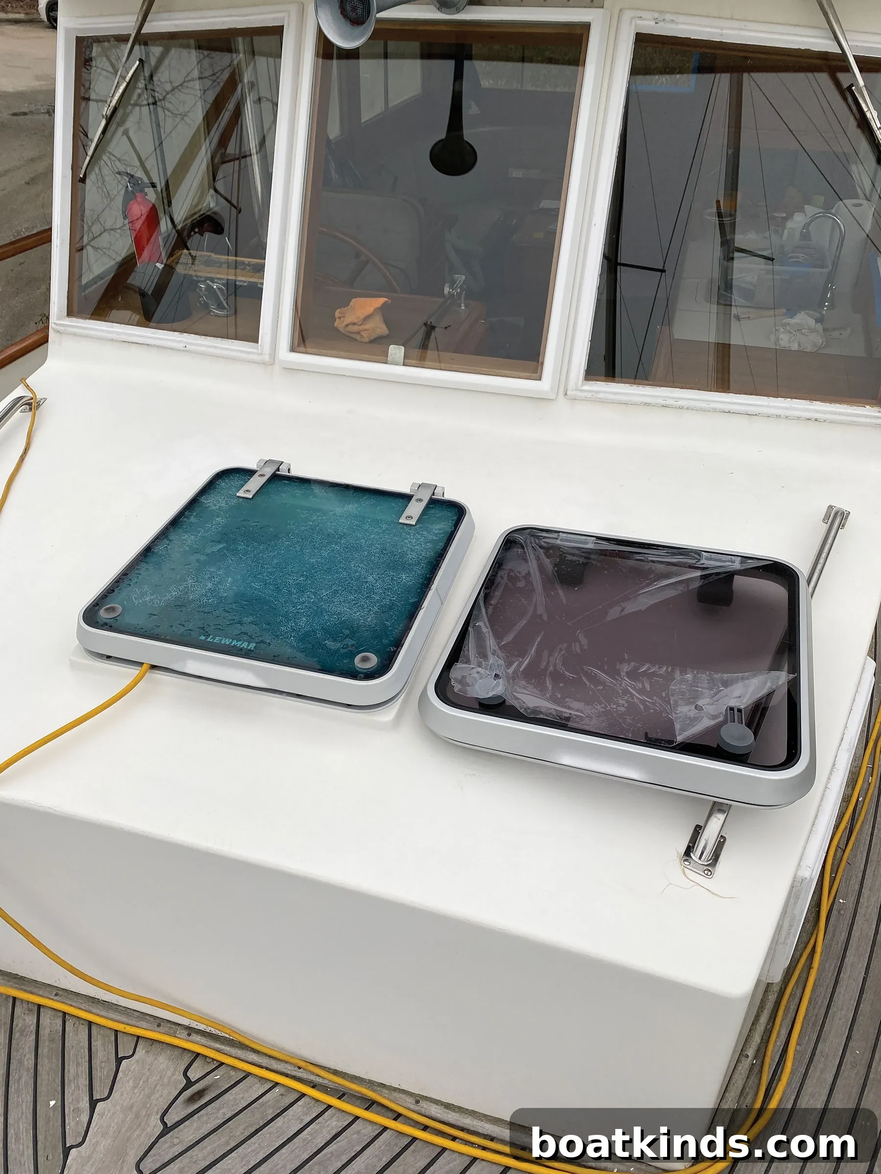 Flybridge electronics installation