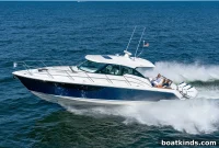 Tiara 43 LE Yacht: First Look, Specs and Features
