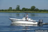 Maritime Skiff 18: Fishing and Coastal Cruising Boat
