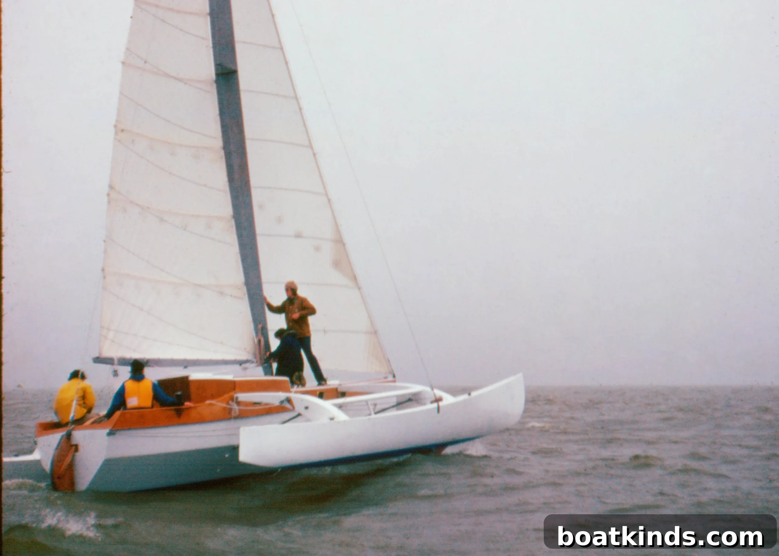 How to Survive a Flicka Capsize: Essential Safety Tips 2 img 7715 1 scaled